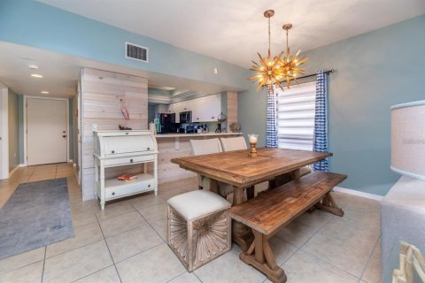 Copropriété à vendre à Holmes Beach, Floride: 2 chambres, 107.21 m2 № 2093838 - photo 13
