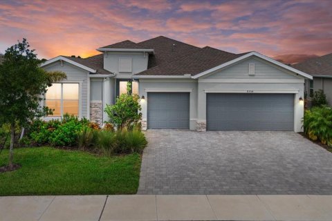 Villa ou maison à vendre à Englewood, Floride: 3 chambres, 227.52 m2 № 1918008 - photo 1