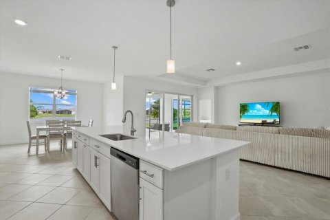 Villa ou maison à vendre à Englewood, Floride: 3 chambres, 227.52 m2 № 1918008 - photo 7