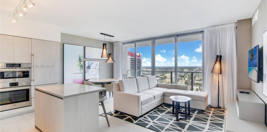 Condo à Hollywood, Floride, 1 chambre  № 2082257