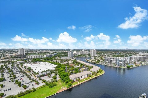 Copropriété à vendre à Hollywood, Floride: 1 chambre, 65.22 m2 № 2082257 - photo 6