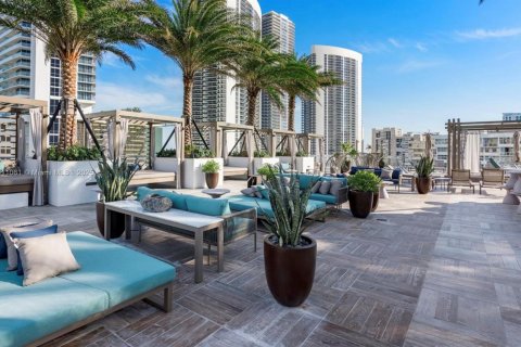 Copropriété à vendre à Hollywood, Floride: 1 chambre, 65.22 m2 № 2082257 - photo 27