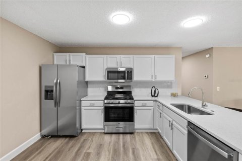 Casa en venta en The Villages, Florida, 2 dormitorios, 108.88 m2 № 1569620 - foto 13