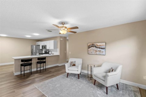 Casa en venta en The Villages, Florida, 2 dormitorios, 108.88 m2 № 1569620 - foto 11