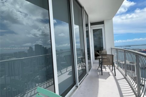 Condo in Miami, Florida, 2 bedrooms  № 1892668 - photo 25