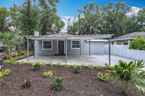 Villa ou maison à louer à Orlando, Floride: 4 chambres, 157.93 m2 № 1871158 - photo 1