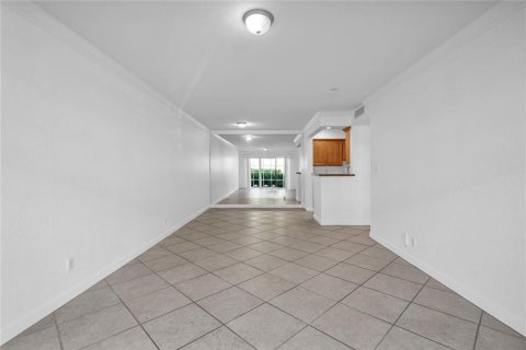 Copropriété à louer à Fort Lauderdale, Floride: 2 chambres, 89.19 m2 № 2253917 - photo 12