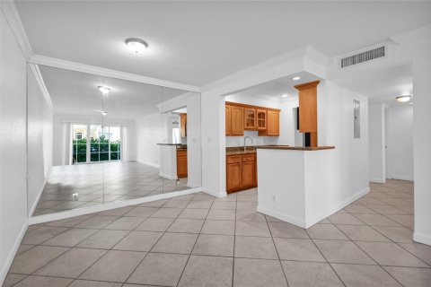 Copropriété à louer à Fort Lauderdale, Floride: 2 chambres, 89.19 m2 № 2253917 - photo 14