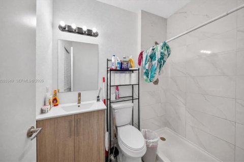 Купить виллу или дом в Флорида-Сити, Флорида 5 спален, 176.7м2, № 2259962 - фото 18