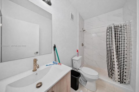 Купить виллу или дом в Флорида-Сити, Флорида 5 спален, 176.7м2, № 2259962 - фото 20
