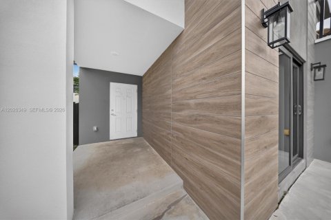 Купить виллу или дом в Флорида-Сити, Флорида 5 спален, 176.7м2, № 2259962 - фото 5