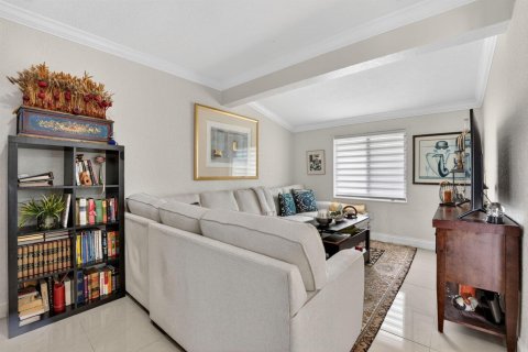 House in Deerfield Beach, Florida 3 bedrooms, 133.41 sq.m. № 2146866 - photo 23