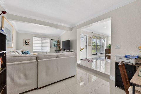 House in Deerfield Beach, Florida 3 bedrooms, 133.41 sq.m. № 2146866 - photo 25