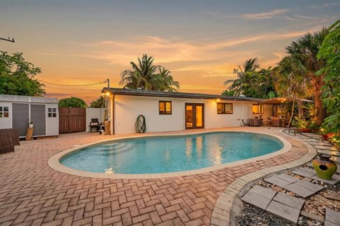 House in Deerfield Beach, Florida 3 bedrooms, 133.41 sq.m. № 2146866 - photo 5