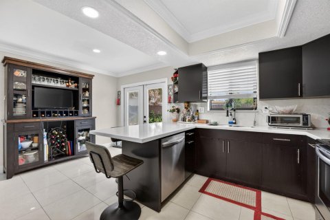 House in Deerfield Beach, Florida 3 bedrooms, 133.41 sq.m. № 2146866 - photo 21
