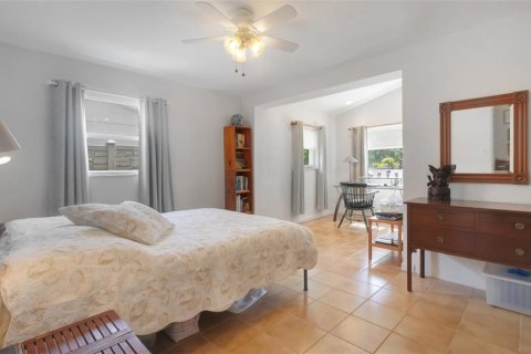 Casa en venta en Gulfport, Florida, 2 dormitorios, 102.75 m2 № 1787382 - foto 15