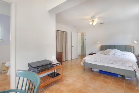 Casa en venta en Gulfport, Florida, 2 dormitorios, 102.75 m2 № 1787382 - foto 14