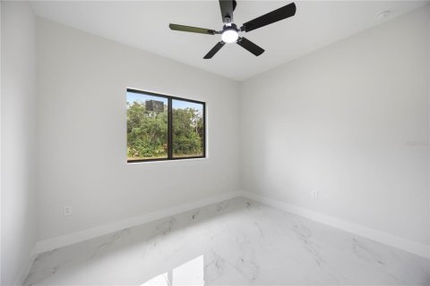 Villa ou maison à louer à Port Charlotte, Floride: 3 chambres, 121.52 m2 № 2348074 - photo 20