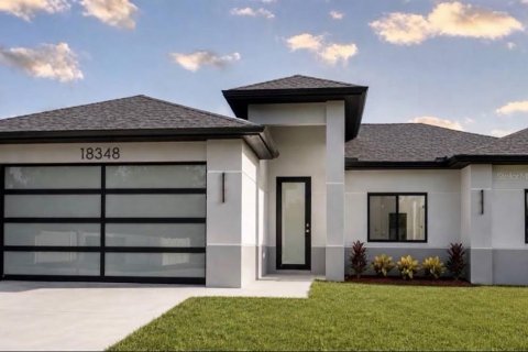 Villa ou maison à Port Charlotte, Floride 3 chambres, 121.52 m2 № 2348074