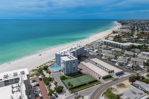 Condo in Holmes Beach, Florida, 2 bedrooms  № 1917655 - photo 2