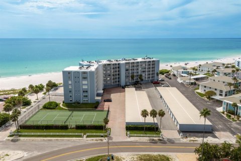 Condo in Holmes Beach, Florida, 2 bedrooms  № 1917655 - photo 3