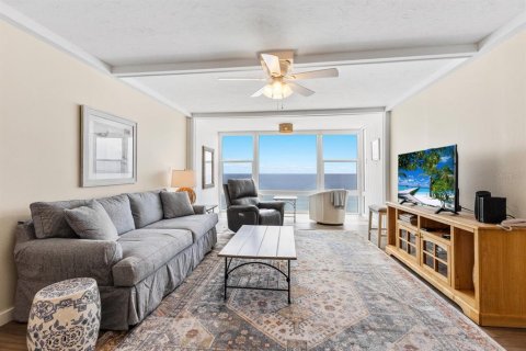 Condo in Holmes Beach, Florida, 2 bedrooms  № 1917655 - photo 6