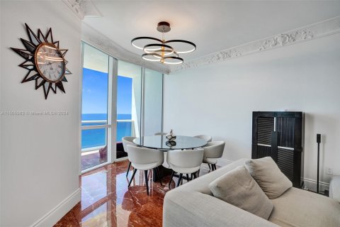 Condo in Sunny Isles Beach, Florida, 2 bedrooms № 1959824 - photo 7