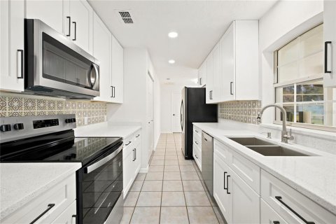 Villa ou maison à vendre à Ocala, Floride: 3 chambres, 135.73 m2 № 2314904 - photo 17