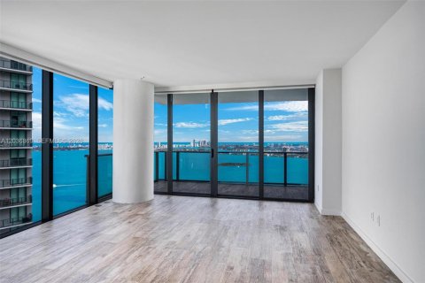 Купить кондоминиум в Майами, Флорида 1 спальня, 83.43м2, № 2186102 - фото 9
