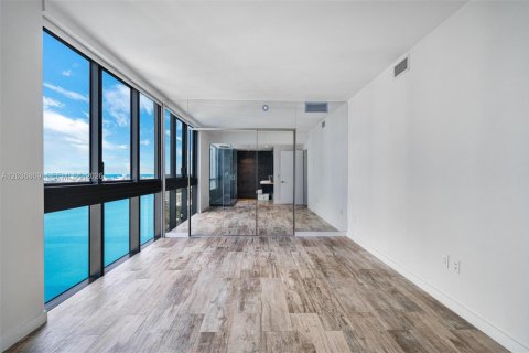 Купить кондоминиум в Майами, Флорида 1 спальня, 83.43м2, № 2186102 - фото 21
