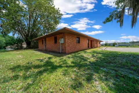 Propiedad comercial en venta en Belleview, Florida № 1866724 - foto 2