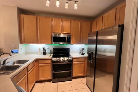 Adosado en alquiler en Davenport, Florida, 2 dormitorios, 128.02 m2 № 1910060 - foto 2