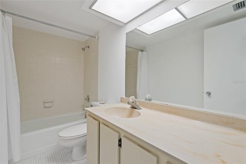 Condo in Clearwater, Florida, 2 bedrooms  № 1866315 - photo 22