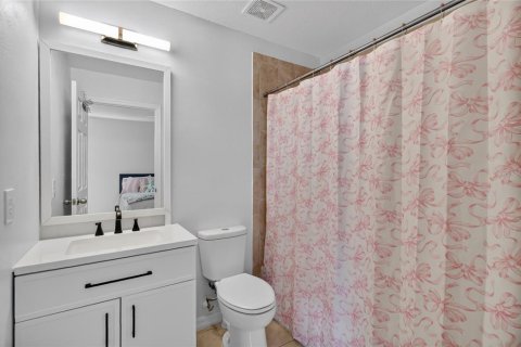 Copropriété à vendre à Kissimmee, Floride: 3 chambres, 139.73 m2 № 2399391 - photo 17