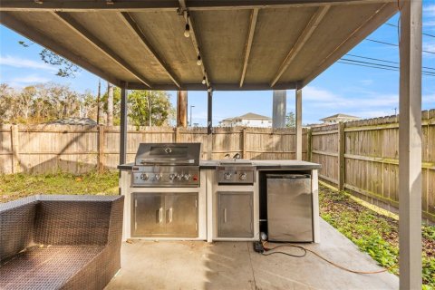 Townhouse in Jacksonville, Florida 3 bedrooms, 118.91 sq.m. № 2233259 - photo 4