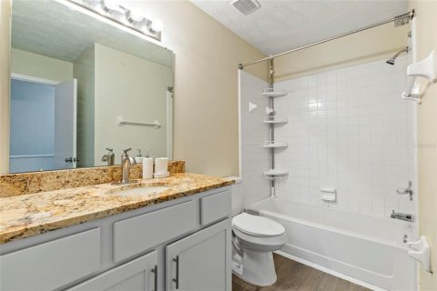 Townhouse in Jacksonville, Florida 3 bedrooms, 118.91 sq.m. № 2233259 - photo 16