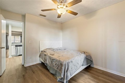 Townhouse in Jacksonville, Florida 3 bedrooms, 118.91 sq.m. № 2233259 - photo 8