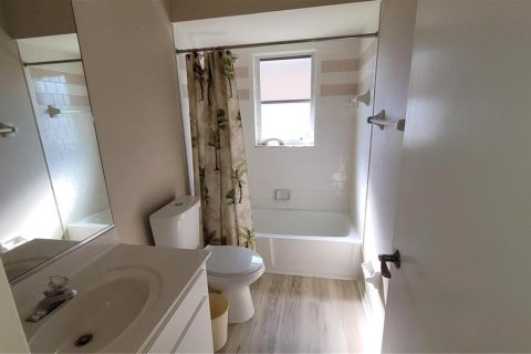 Casa en alquiler en Venice, Florida, 3 dormitorios, 149.39 m2 № 1848172 - foto 15