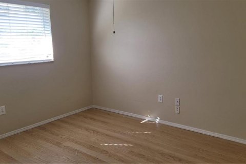 Casa en alquiler en Venice, Florida, 3 dormitorios, 149.39 m2 № 1848172 - foto 10