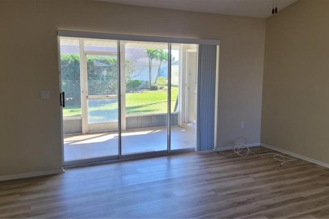 Casa en alquiler en Venice, Florida, 3 dormitorios, 149.39 m2 № 1848172 - foto 2