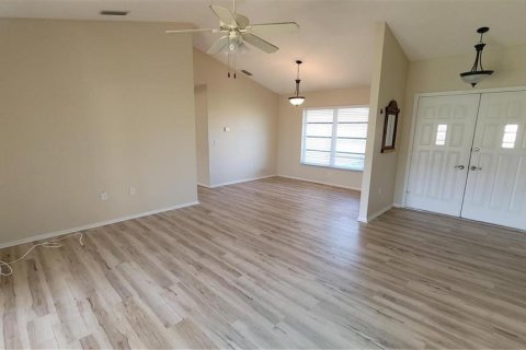 Casa en alquiler en Venice, Florida, 3 dormitorios, 149.39 m2 № 1848172 - foto 3