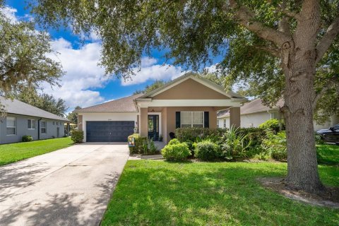 House in Kissimmee, Florida 3 bedrooms, 156.08 sq.m. № 1815554 - photo 5