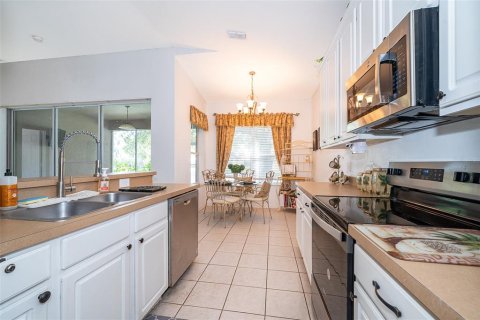 House in Kissimmee, Florida 3 bedrooms, 156.08 sq.m. № 1815554 - photo 20