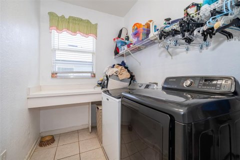 House in Kissimmee, Florida 3 bedrooms, 156.08 sq.m. № 1815554 - photo 27
