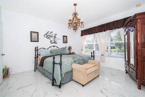 House in Kissimmee, Florida 3 bedrooms, 156.08 sq.m. № 1815554 - photo 24