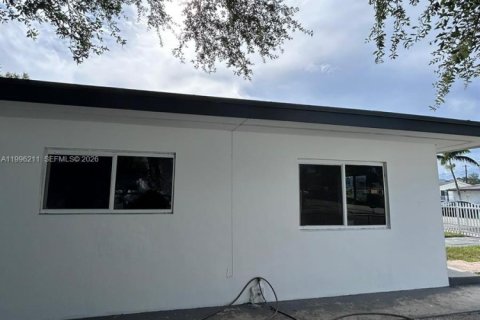 Купить коммерческую недвижимость в Майами, Флорида 132.85м2, № 2058203 - фото 20