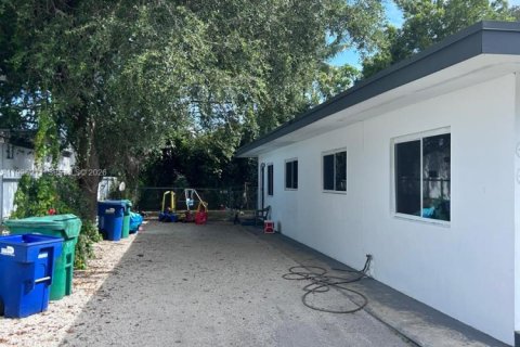 Купить коммерческую недвижимость в Майами, Флорида 132.85м2, № 2058203 - фото 25