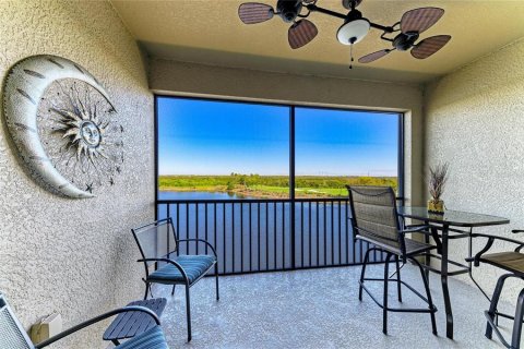 Copropriété à vendre à Bradenton, Floride: 2 chambres, 104.14 m2 № 2212981 - photo 4
