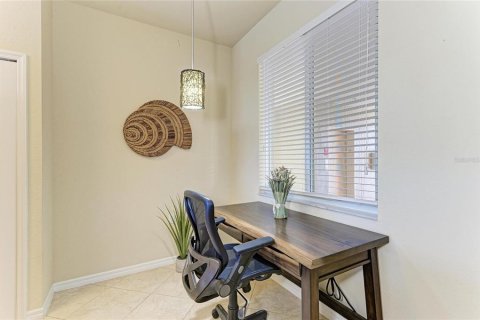 Copropriété à vendre à Bradenton, Floride: 2 chambres, 104.14 m2 № 2212981 - photo 18