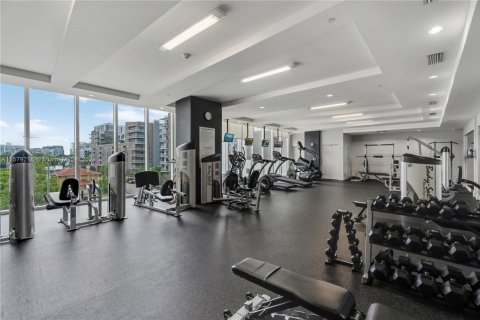 Condo in Miami, Florida, 3 bedrooms  № 1170849 - photo 13